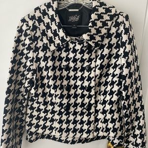 White House Black Market ( 2 piece ) women’s skirt suit